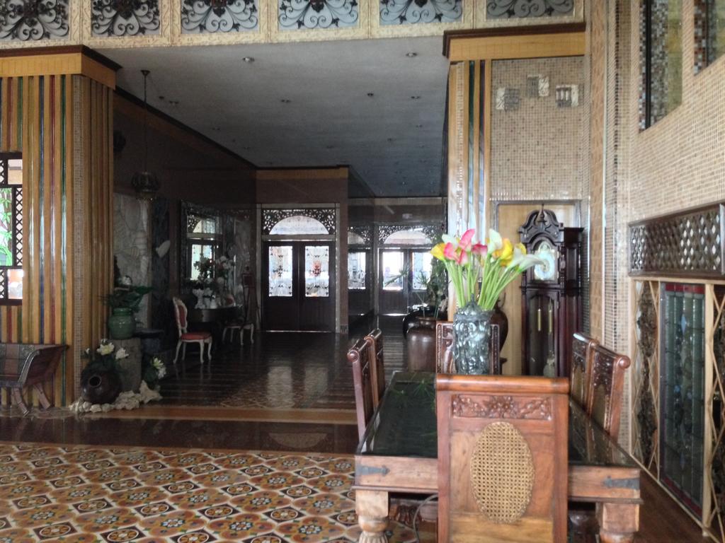 Pearlmont Hotel Cagayan de Oro Buitenkant foto