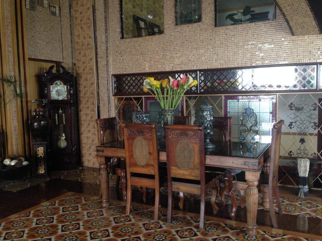 Pearlmont Hotel Cagayan de Oro Buitenkant foto